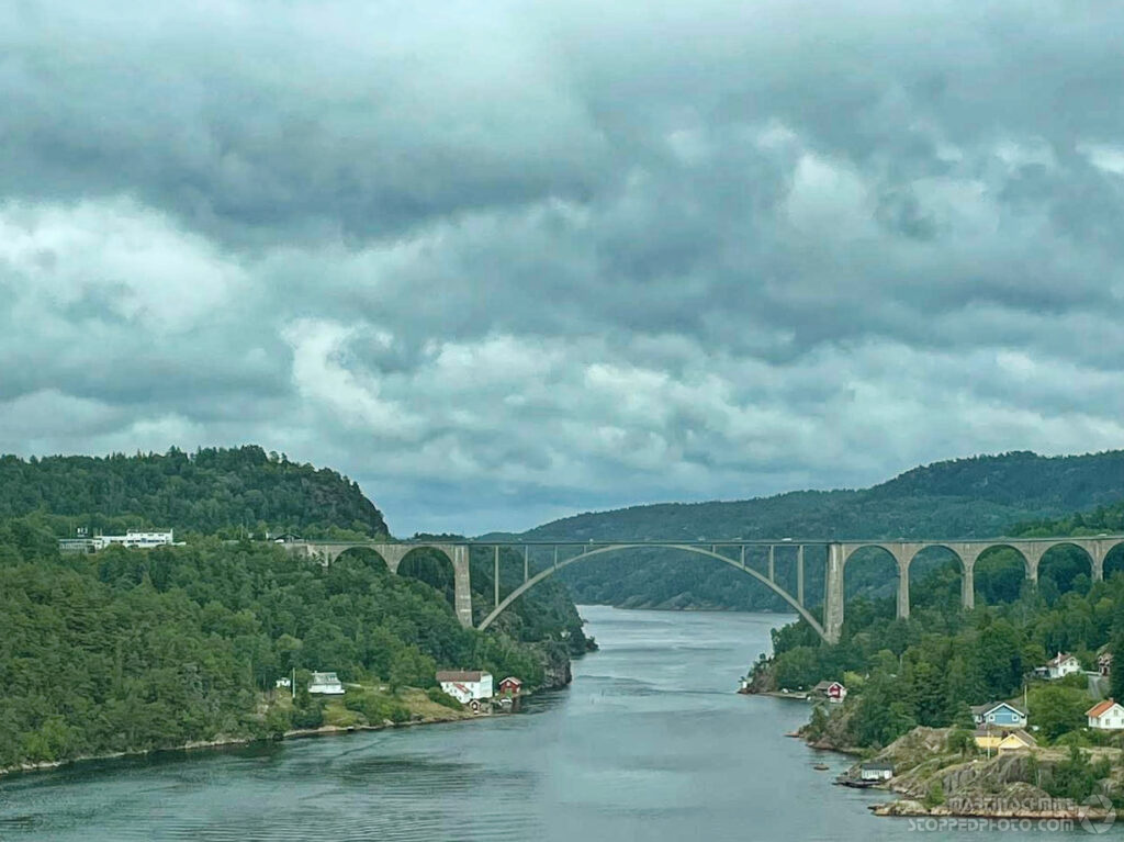 Blick zur alten Svinesundbrücke